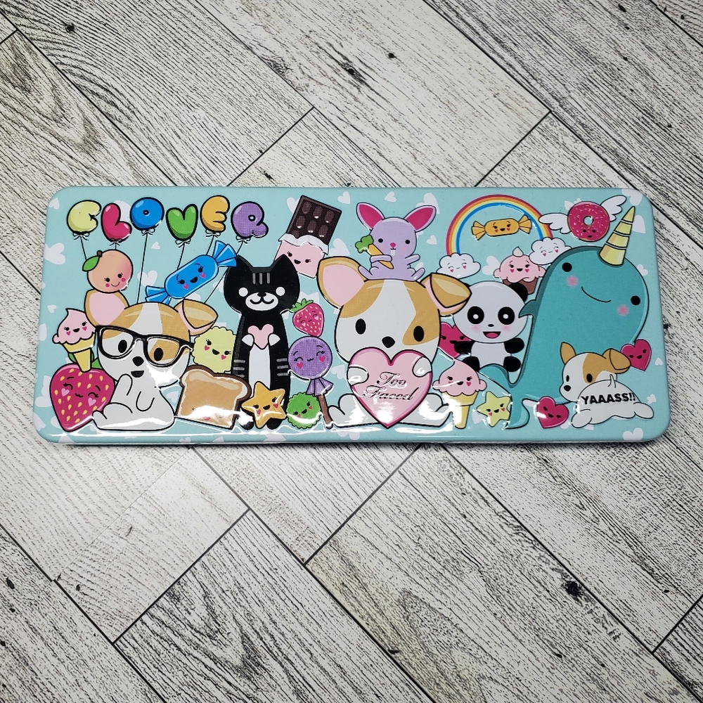 Too Faced Clover palette